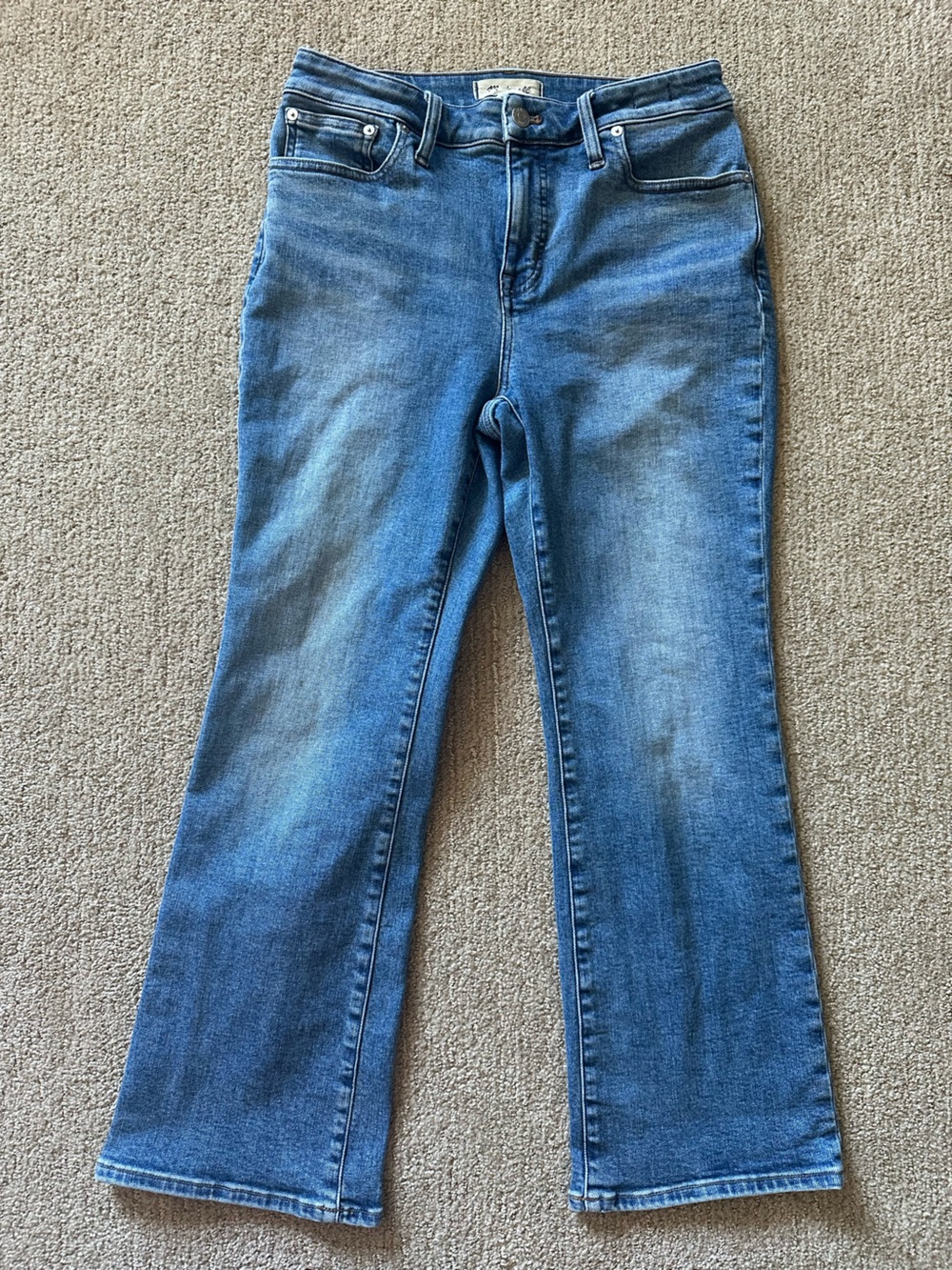 Madewell Mid-Rise Curvy Kickout Bootcut Jeans | Stonewash Blue Denim Size 29